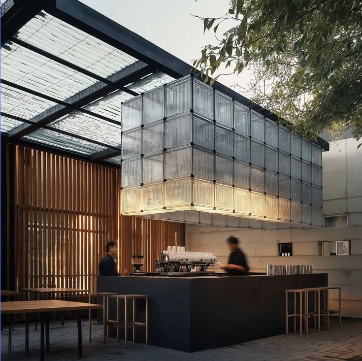 Glass in Interior Design: Style &Space Through Manufacturing