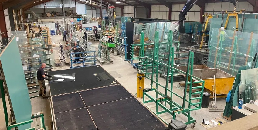 Blackened Glass in Chennai